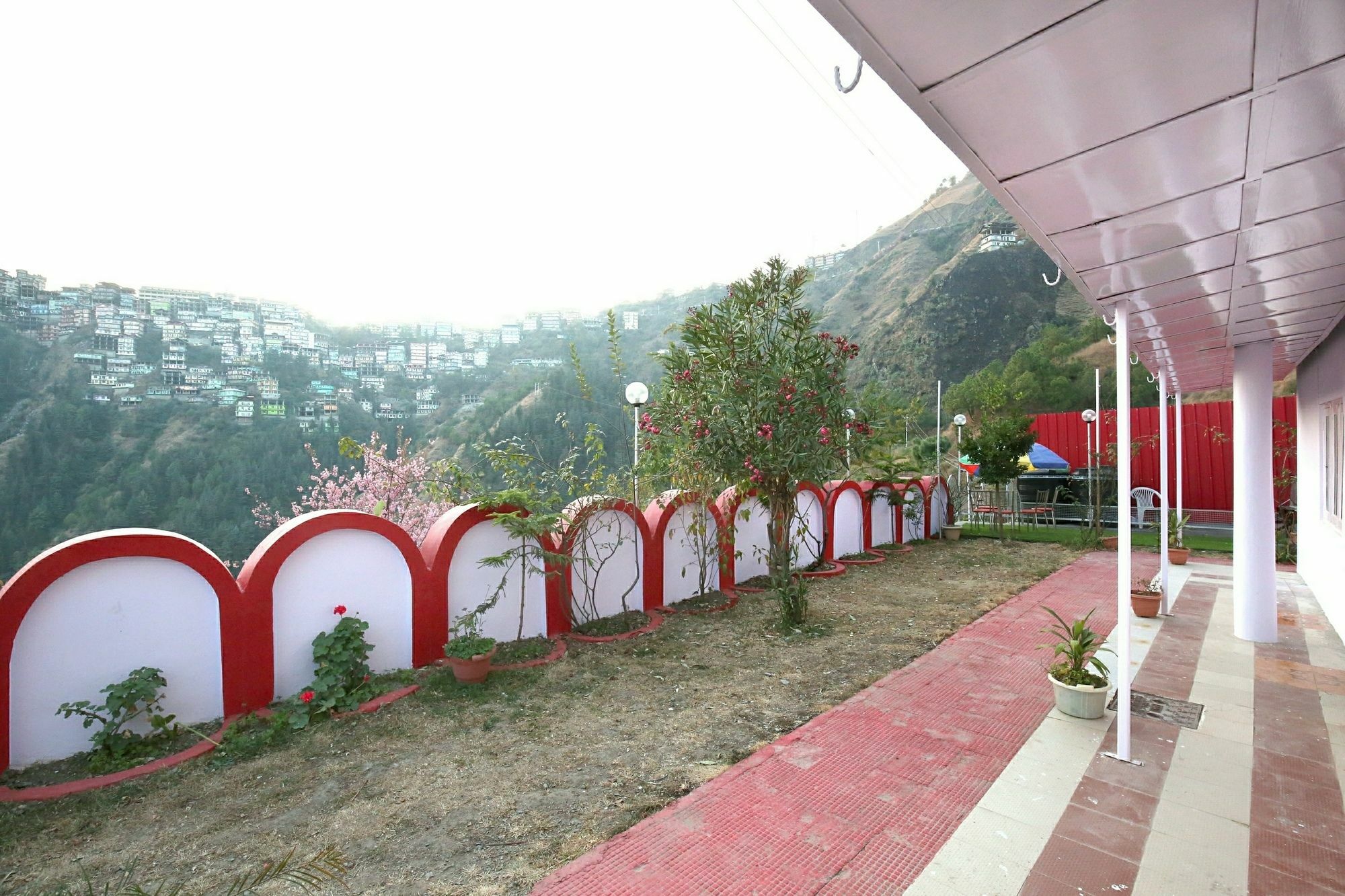 Oyo 10306 Home Valley View 2 Bhk Bhattakufar Shimla Exterior foto