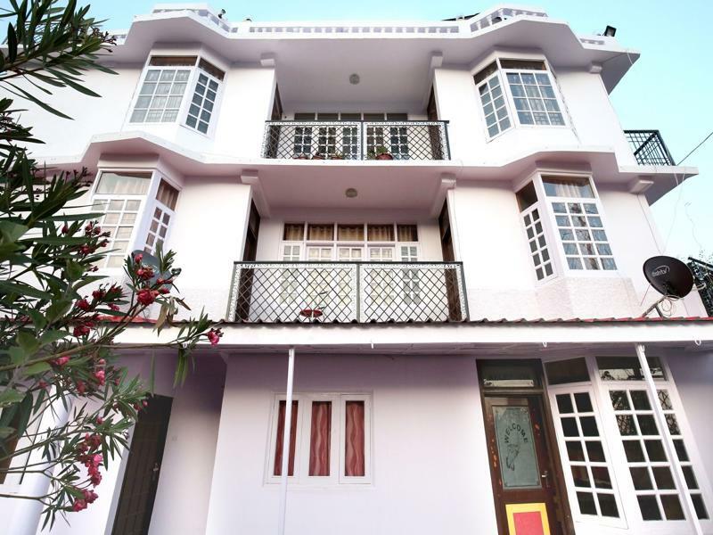 Oyo 10306 Home Valley View 2 Bhk Bhattakufar Shimla Exterior foto